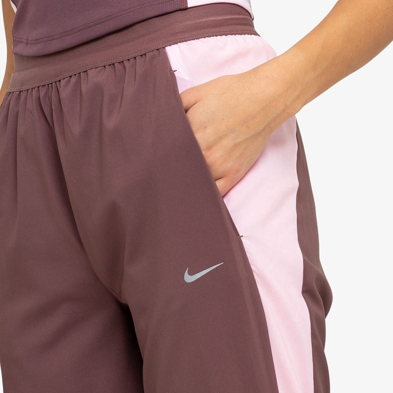 Pantaloni Nike W NK TEMPO SWSH DF MR 7/8 PANT - poza 3