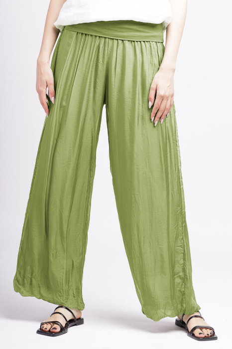 Pantaloni verde oliv din matase si vascoza, tip salvari