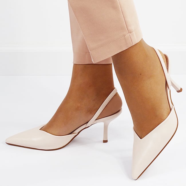 Pantofi bej eleganti DA-210 04