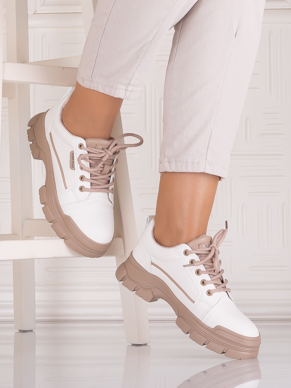 Pantofi casual Alb-Bej dama din Piele Ecologica Astoia - poza 2