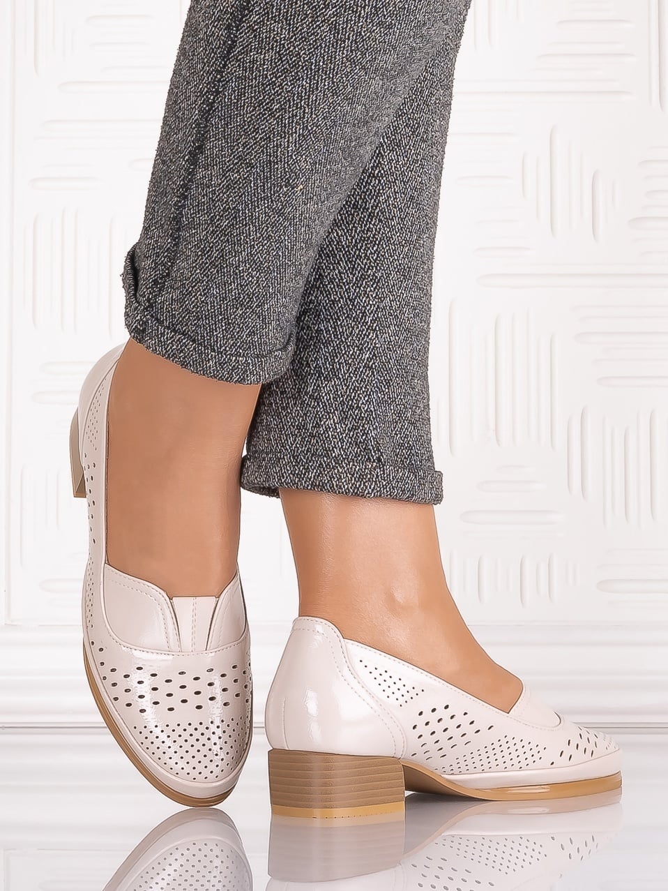 Pantofi casual Bej dama din Piele Ecologica Cosica - poza 4