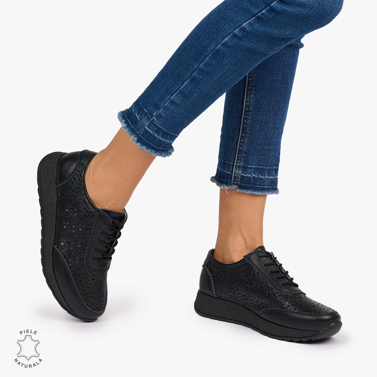 \Pantofi casual dama din Piele Naturala Perforati cu model CRL0714 NEGRU