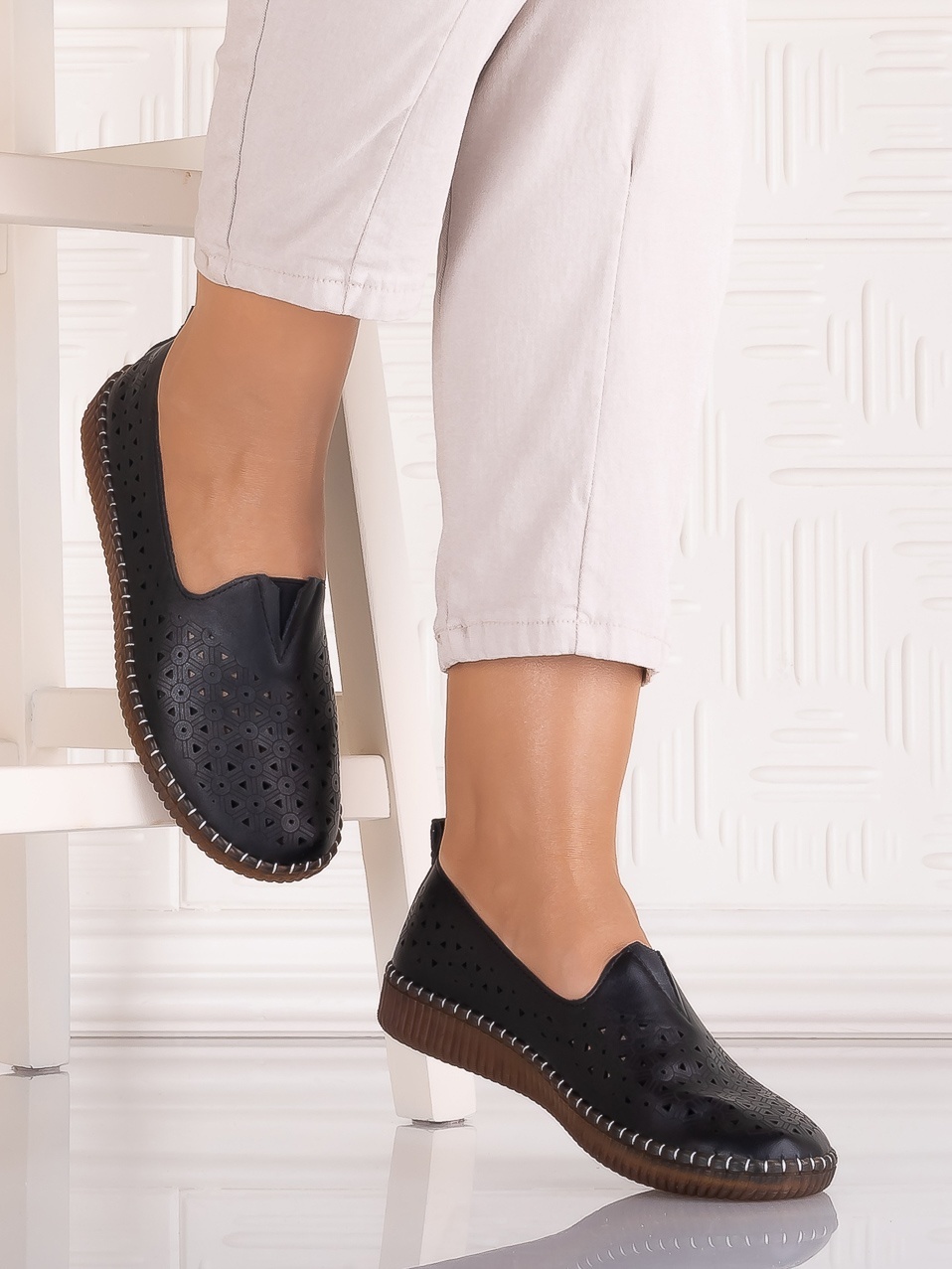 Pantofi casual Negrii dama din Piele Ecologica Belvina - poza 4