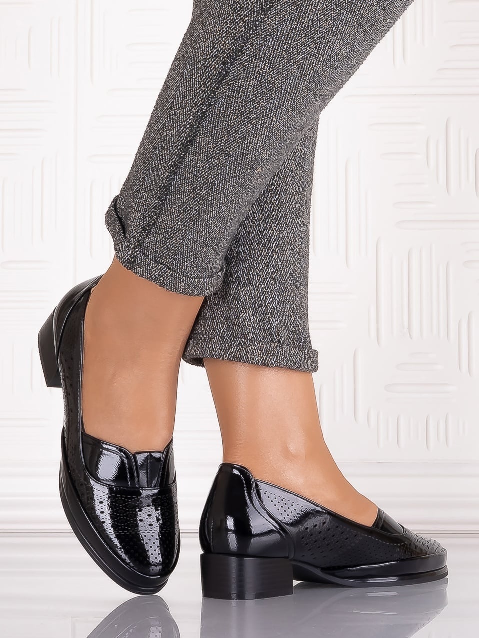 Pantofi casual Negrii dama din Piele Ecologica Cosica - poza 1