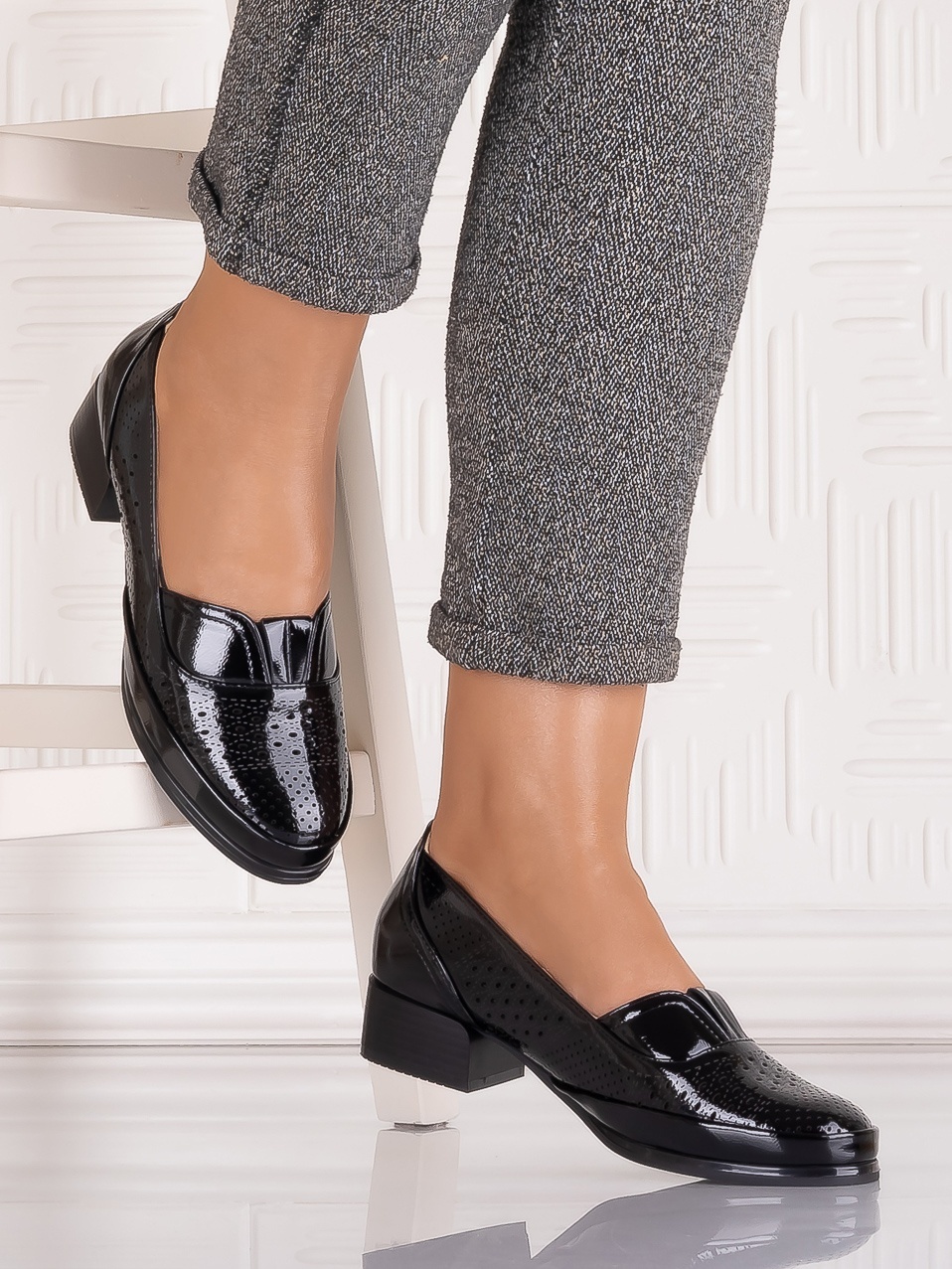 Pantofi casual Negrii dama din Piele Ecologica Cosica - poza 2