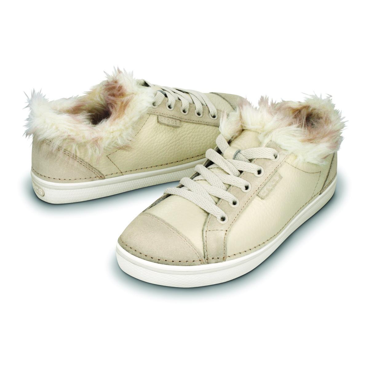 Pantofi Crocs Women's Hover Lace Up Fur Bej - Stucco/Oyster - poza 4