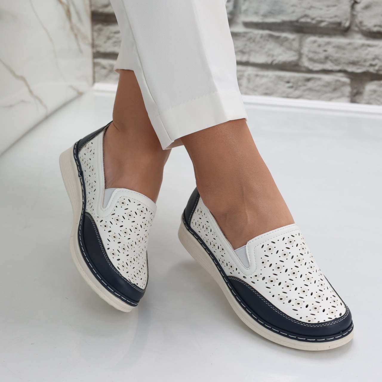 Pantofi dama casual Albi din Piele Ecologica Hudiana - poza 2