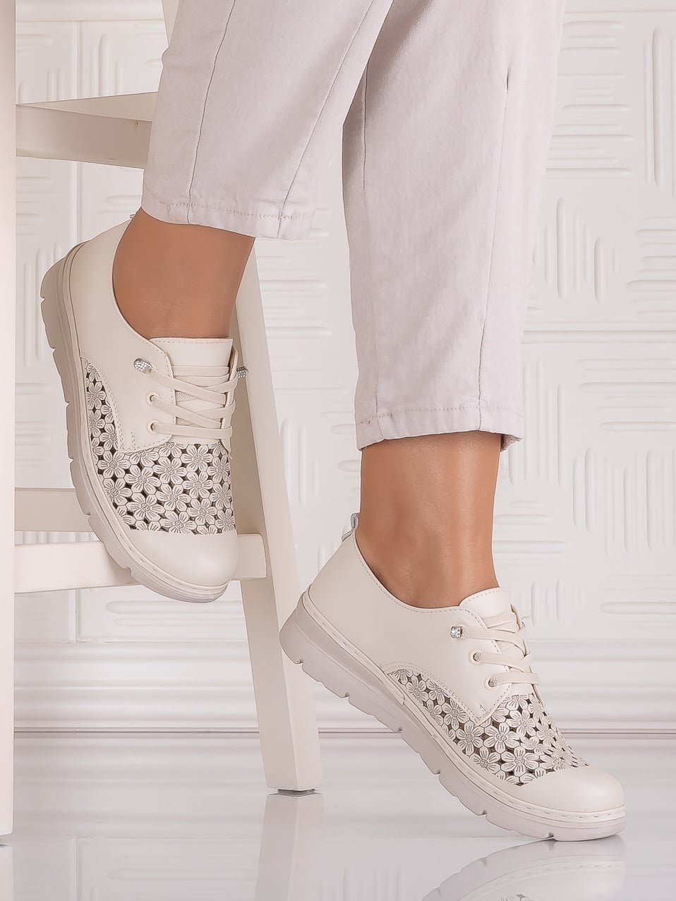 Pantofi dama casual Bej deschis din Piele Ecologica Halya - poza 3