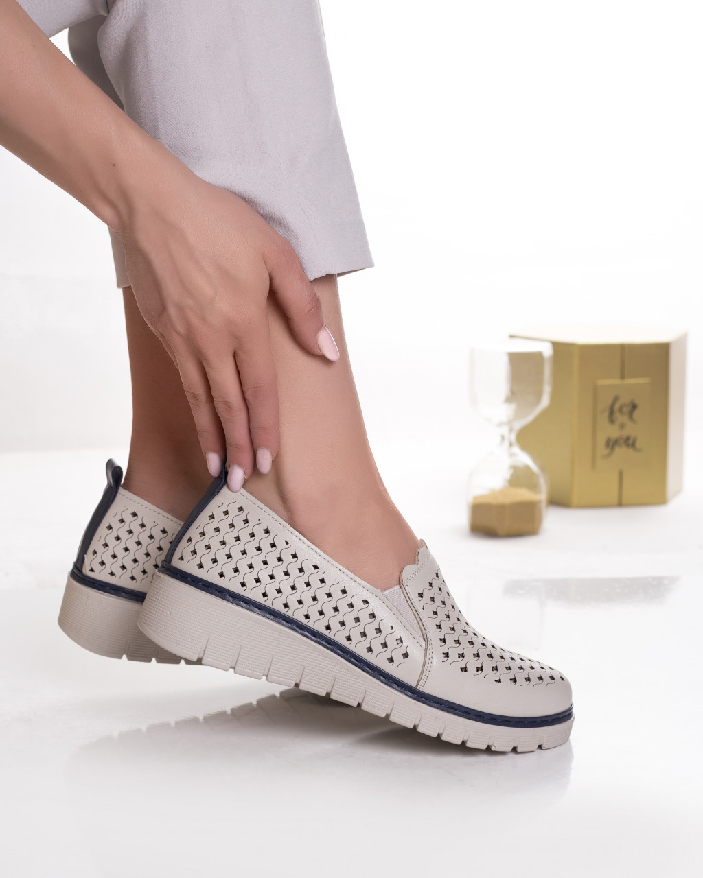 Pantofi dama casual bej din piele ecologica anda - poza 2