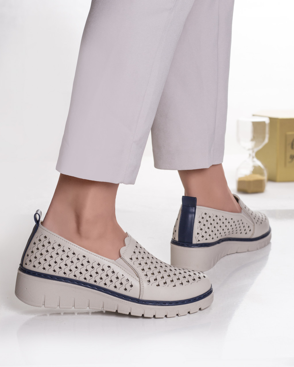 Pantofi dama casual bej din piele ecologica anda - poza 3