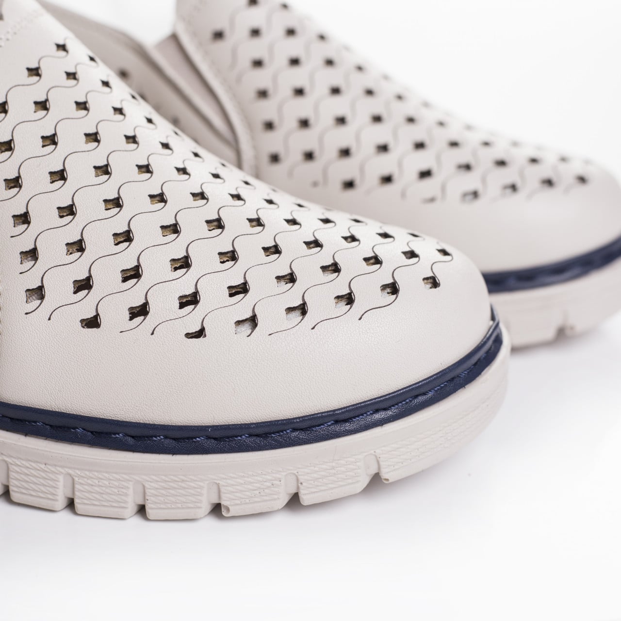 Pantofi dama casual bej din piele ecologica anda - poza 4