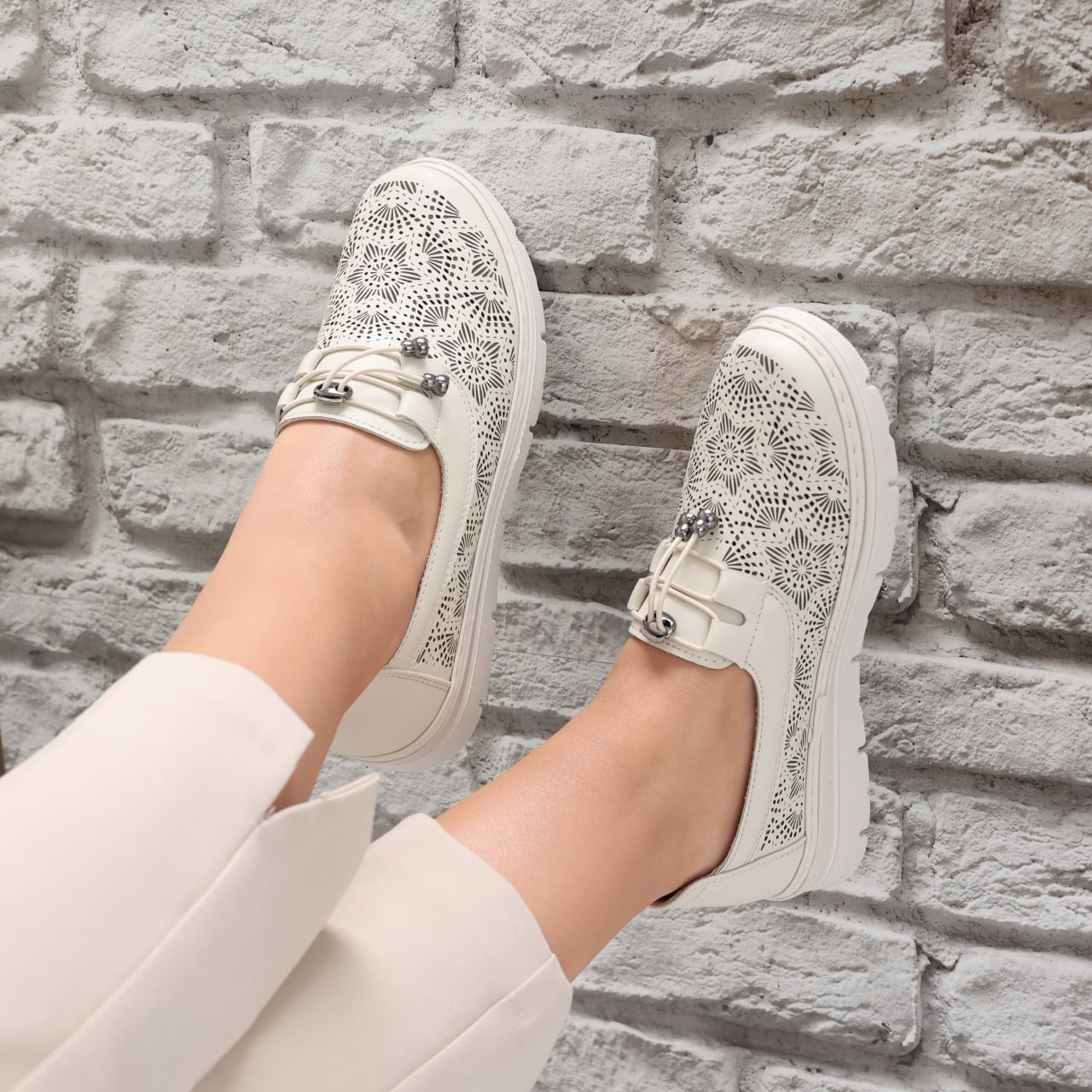 Pantofi dama casual Bej din Piele Ecologica Asnes - poza 1