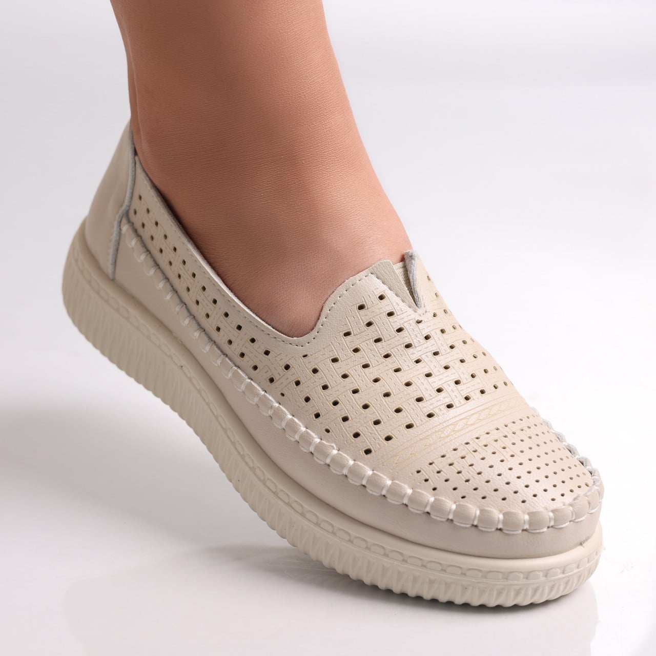 Pantofi dama casual Bej din Piele Ecologica Garena - poza 2