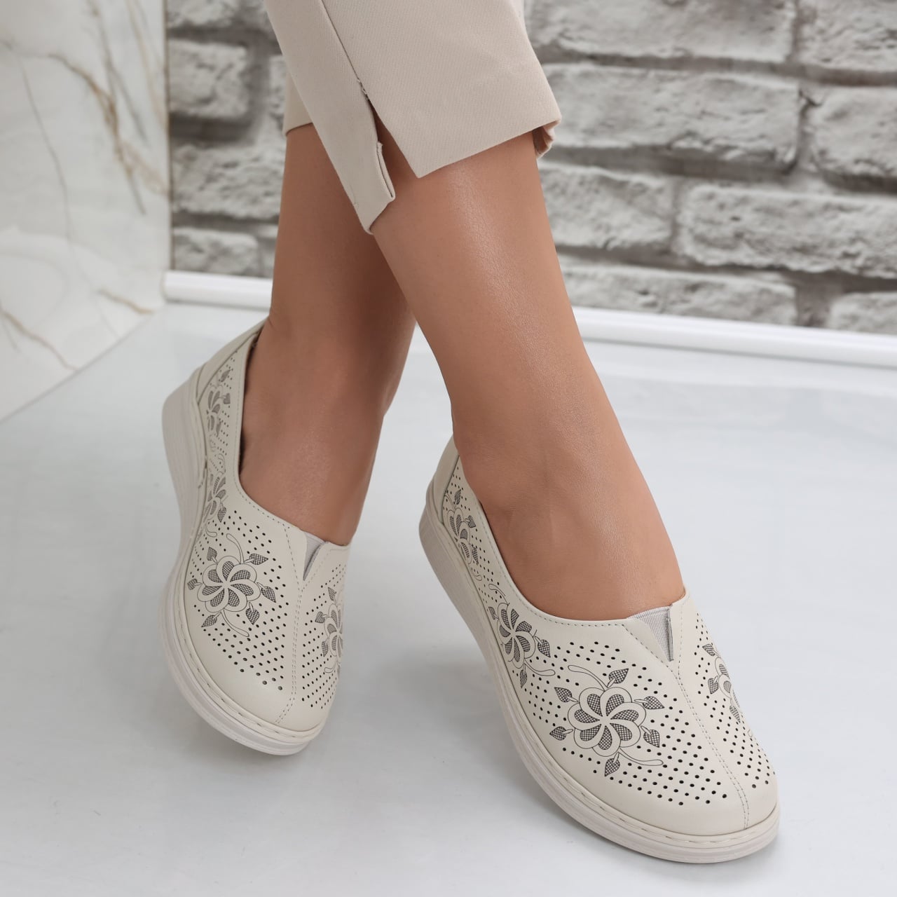 Pantofi dama casual Bej din Piele Ecologica Ilana - poza 3
