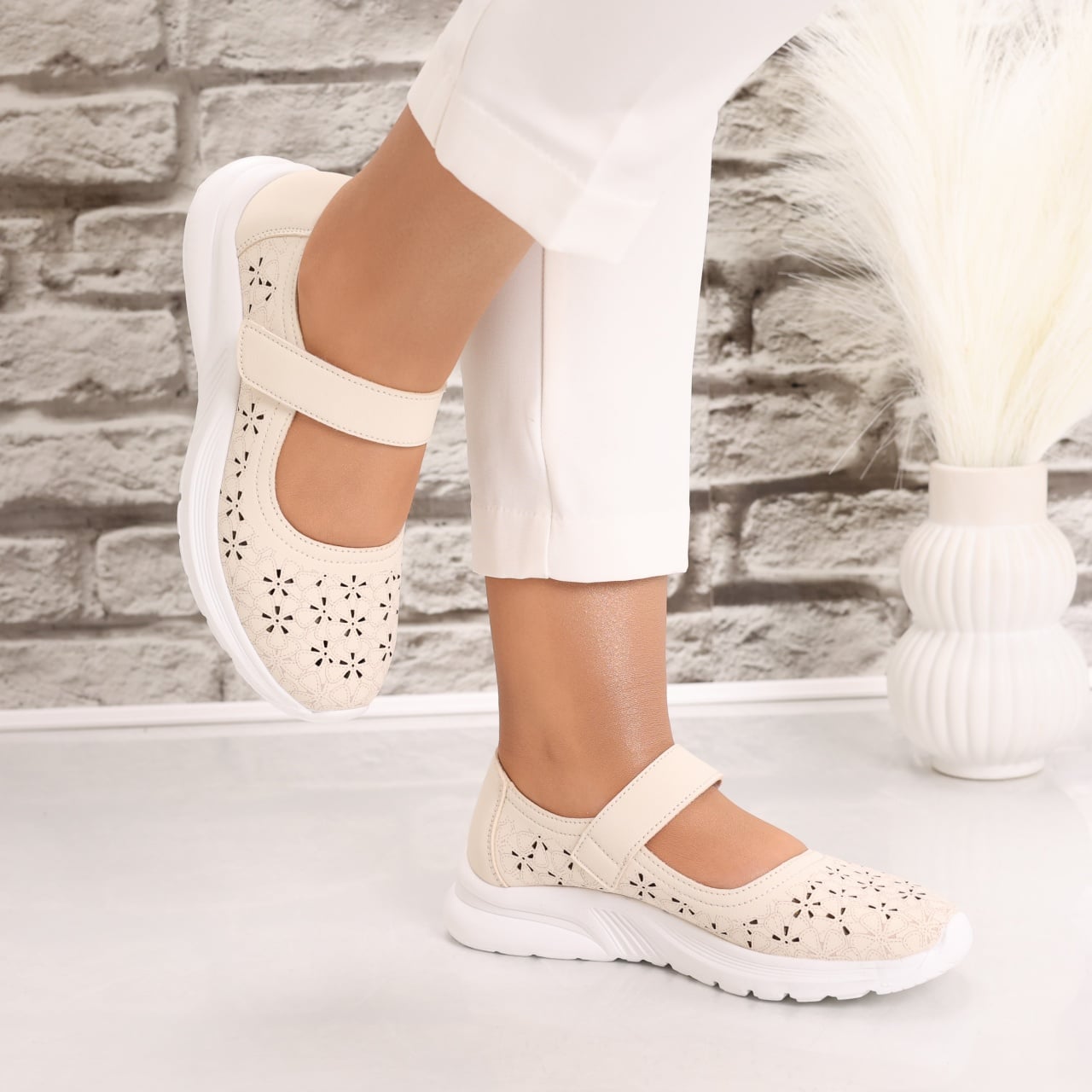 Pantofi dama casual Bej din Piele Ecologica Lani - poza 4