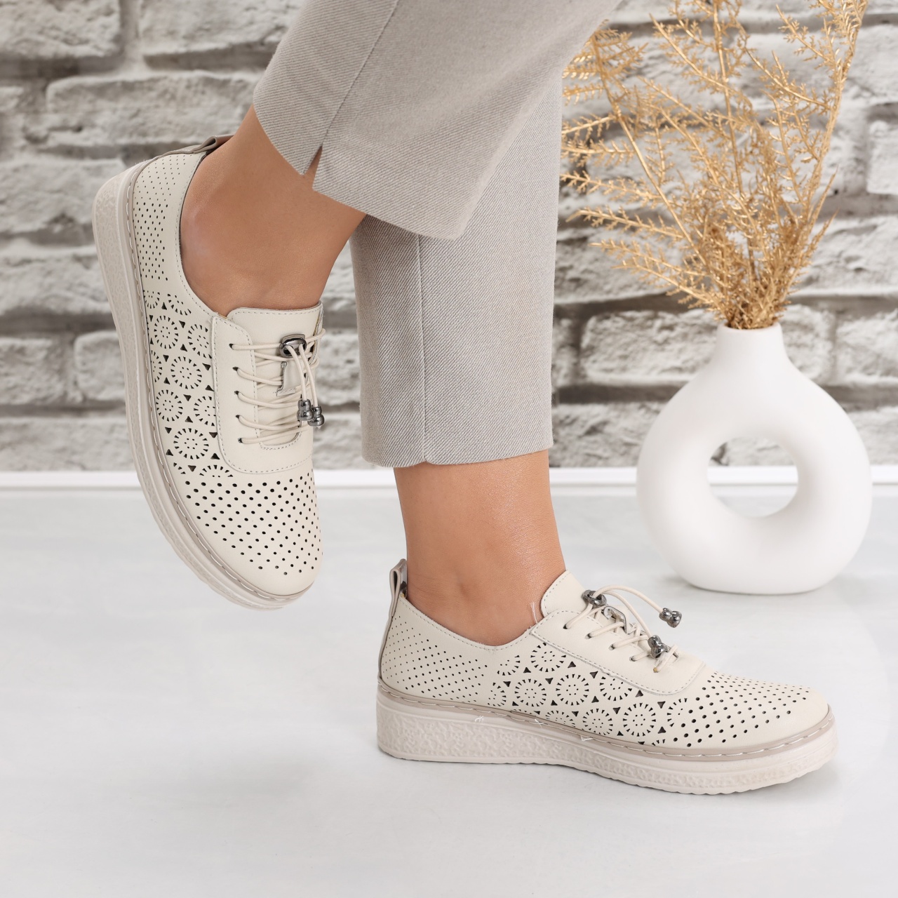 Pantofi dama casual Bej din Piele Ecologica Laroya - poza 3