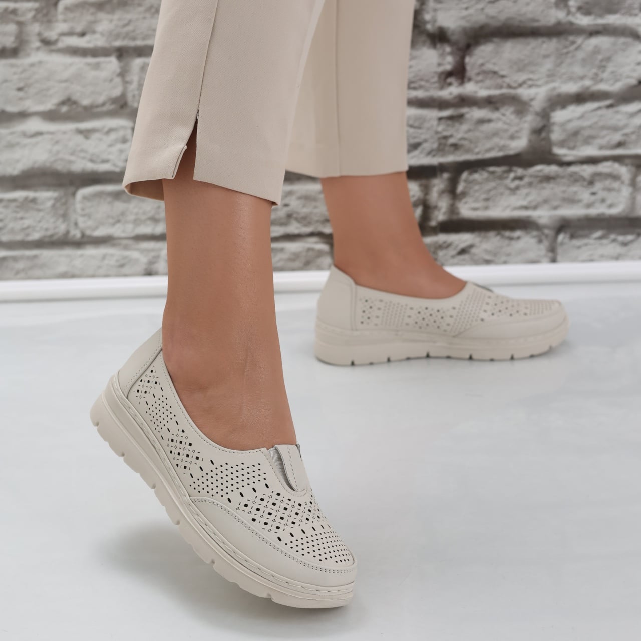 Pantofi dama casual Bej din Piele Ecologica Molica - poza 1