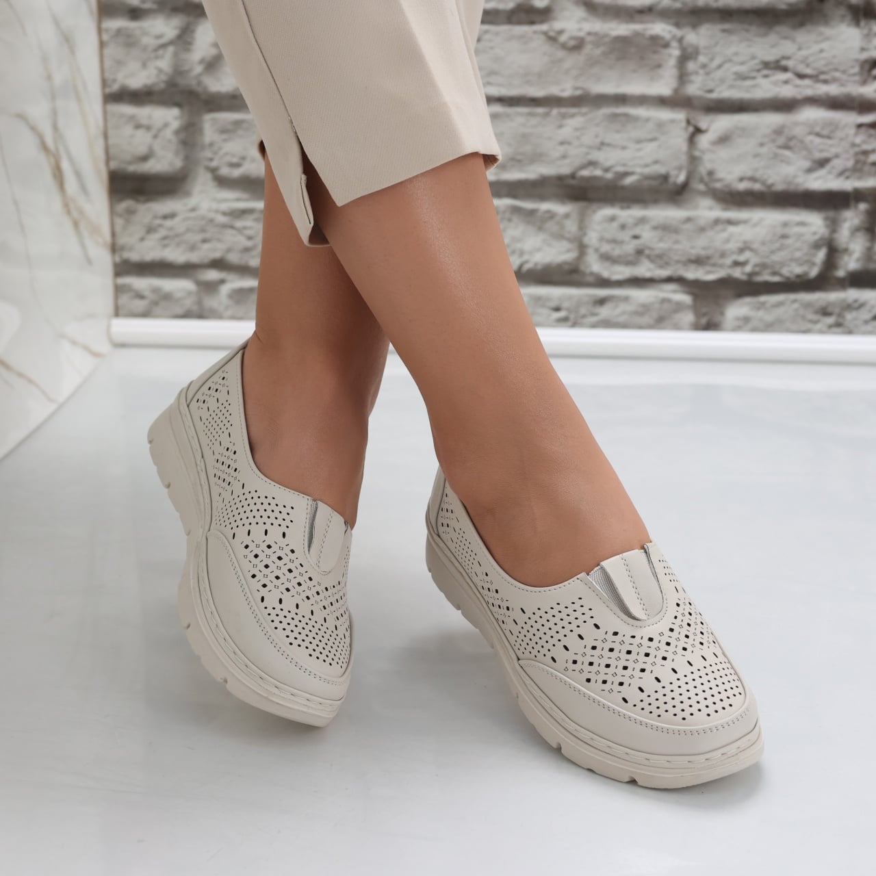 Pantofi dama casual Bej din Piele Ecologica Molica - poza 3
