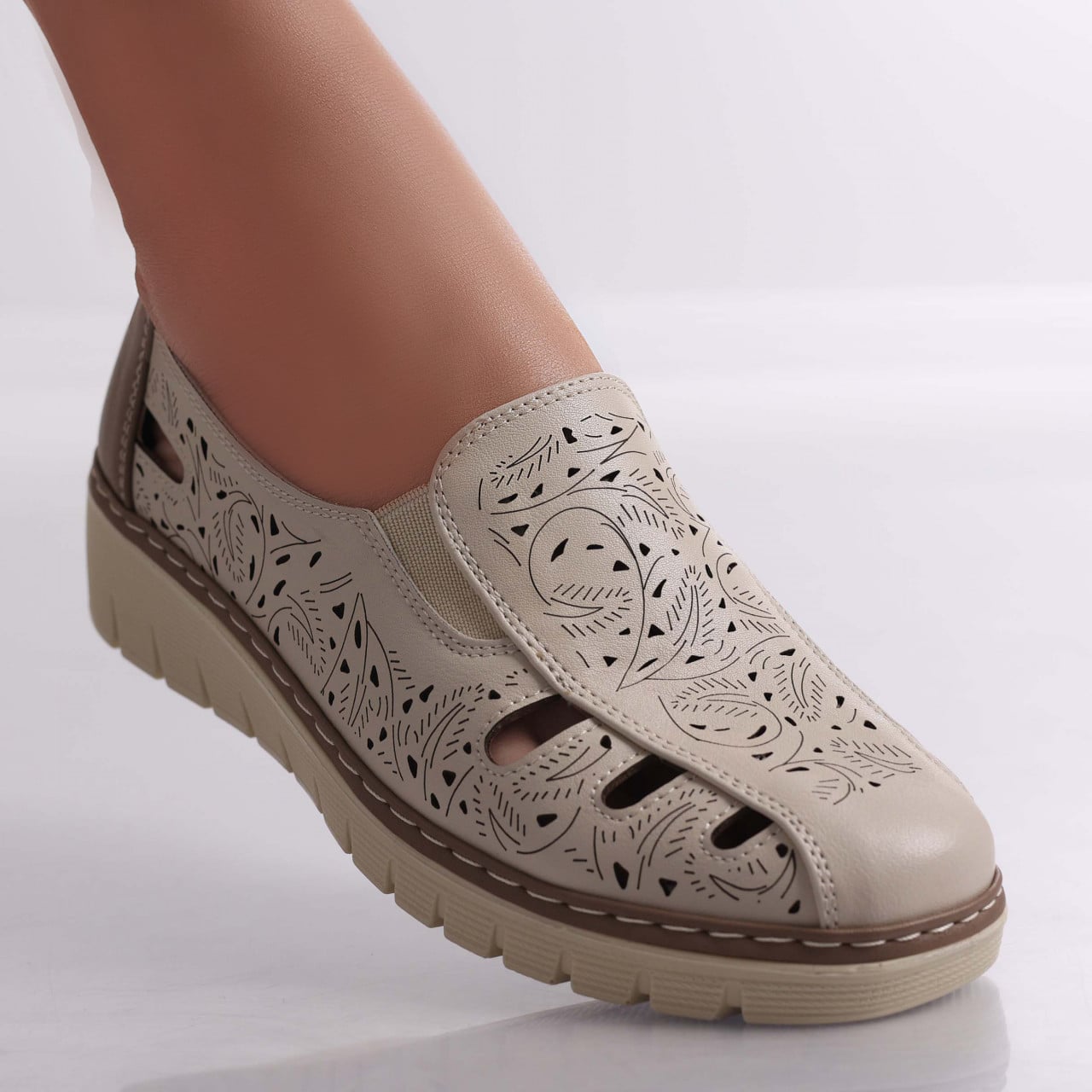 Pantofi dama casual Bej din Piele Ecologica Nelea - poza 1