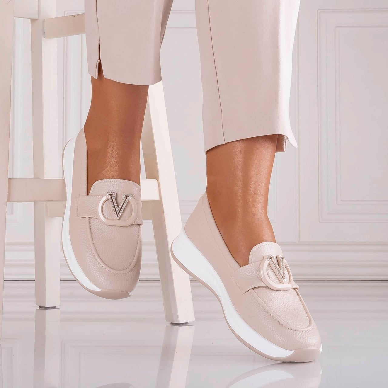 Pantofi dama Casual Bej din Piele Ecologica Nelisia - poza 1