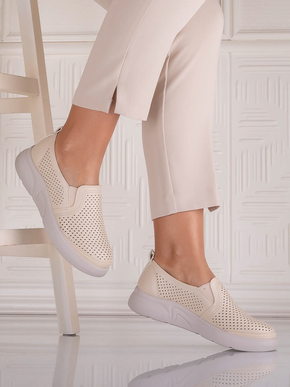 Pantofi dama Casual Bej din Piele Ecologica Nilasa - poza 2