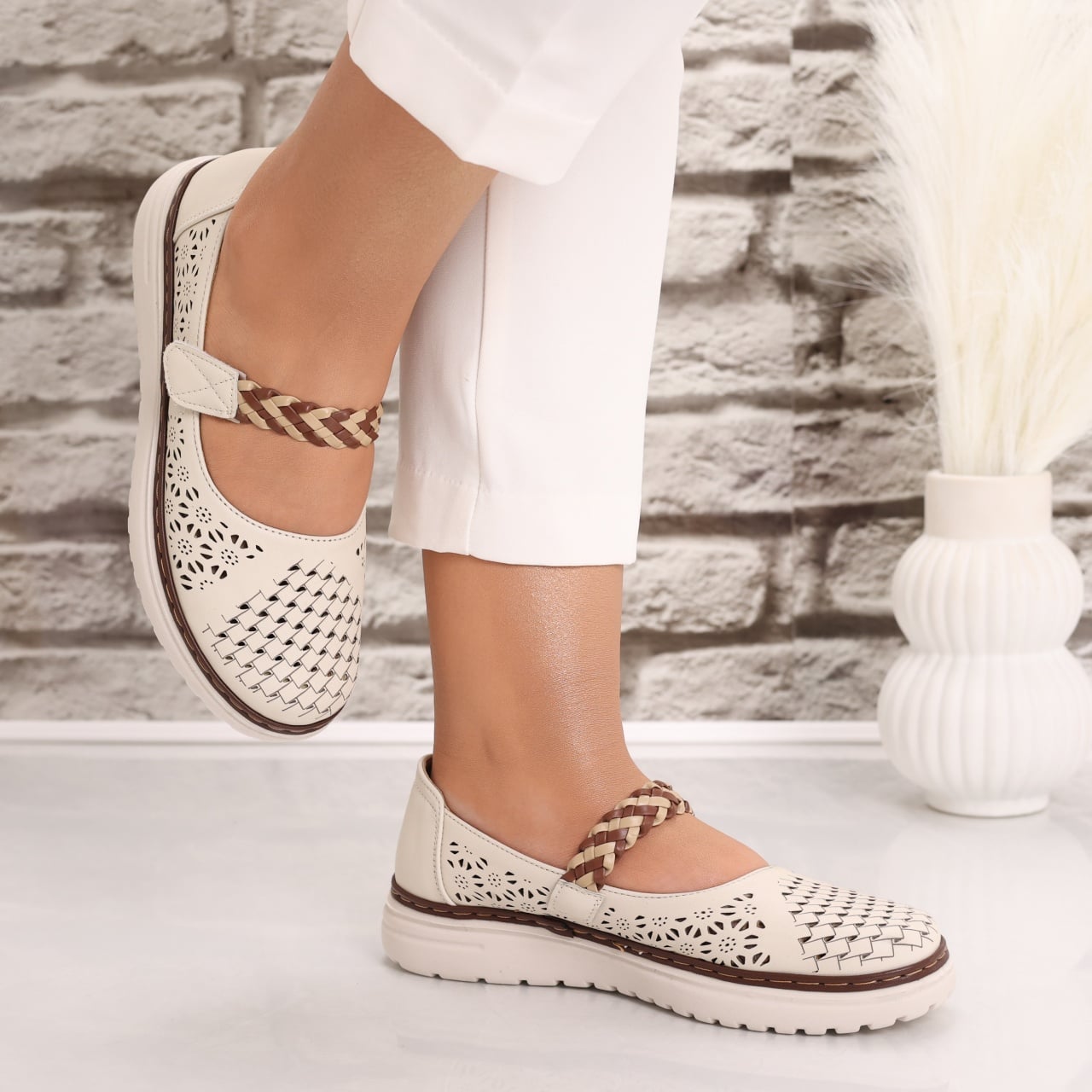 Pantofi dama casual Bej din Piele Ecologica Rimana - poza 5