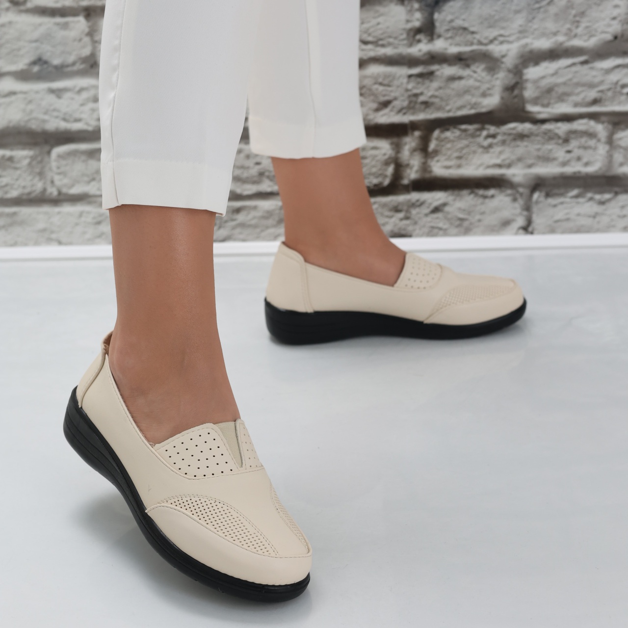Pantofi dama casual Bej din Piele Ecologica Risan - poza 2