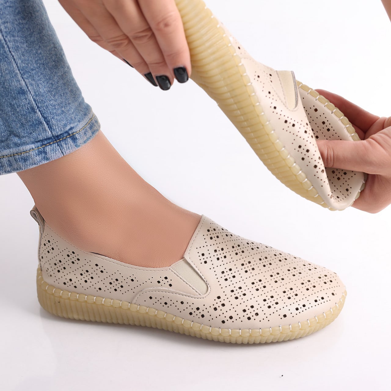Pantofi dama casual Bej din Piele Ecologica Sovani - poza 2