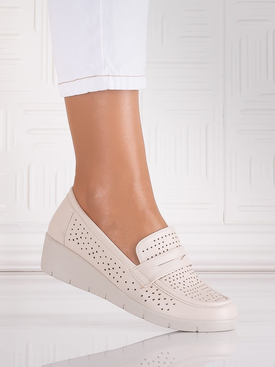 Pantofi dama casual Bej din Piele Ecologica Tenela - poza 3