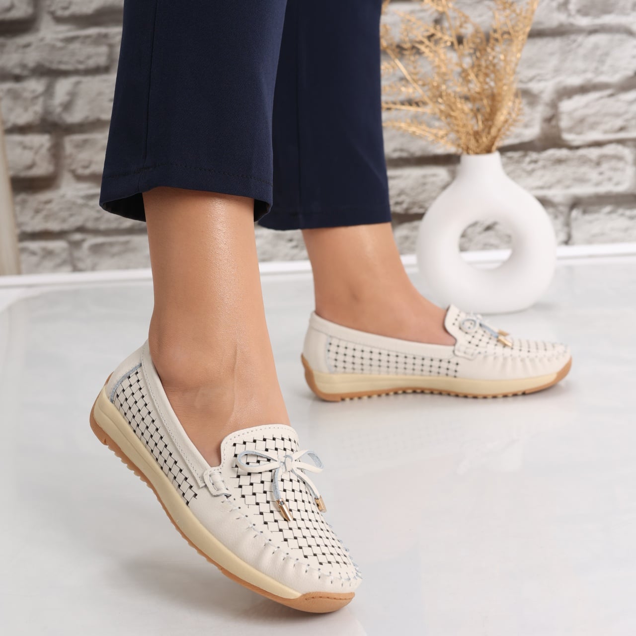 Pantofi dama casual Bej din Piele Naturala Alinca - poza 1