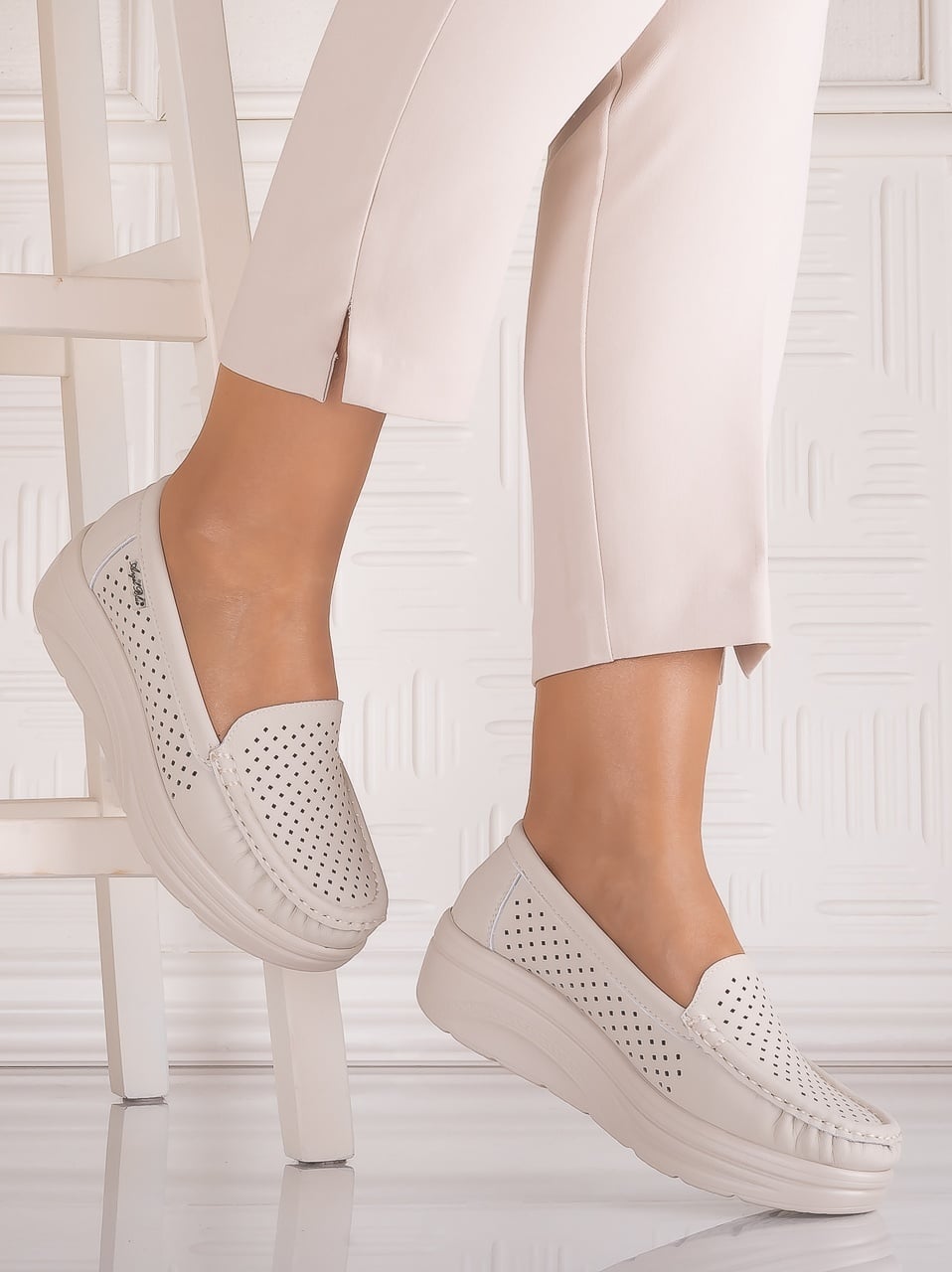 Pantofi dama casual Bej din Piele Naturală Anastassia - poza 3