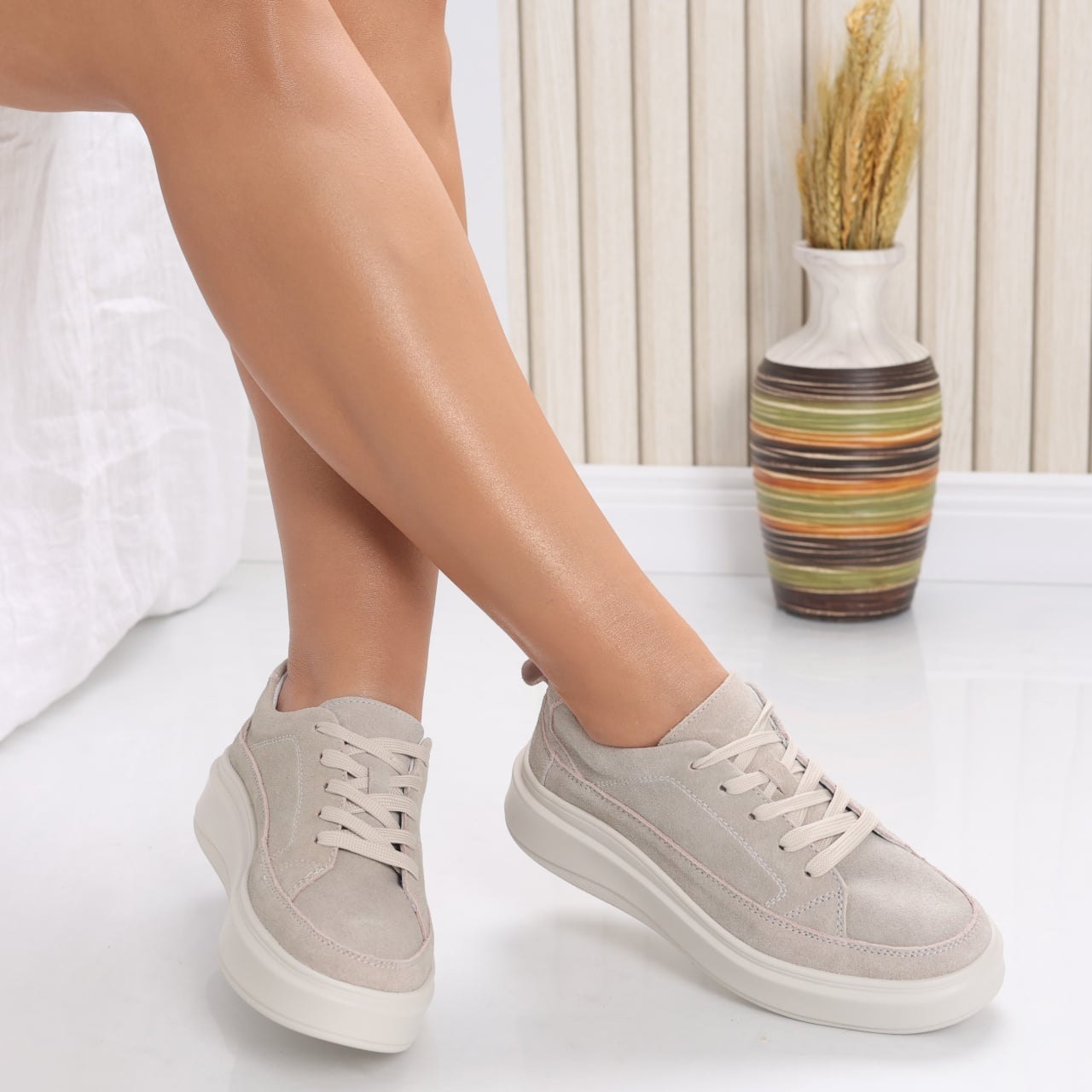 Pantofi dama casual Bej din Piele Naturala Intoarsa Ana - poza 1