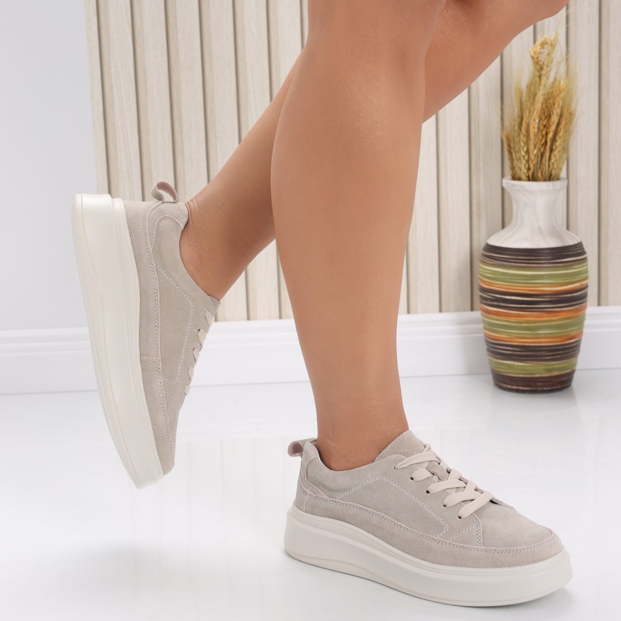 Pantofi dama casual Bej din Piele Naturala Intoarsa Ana - poza 2