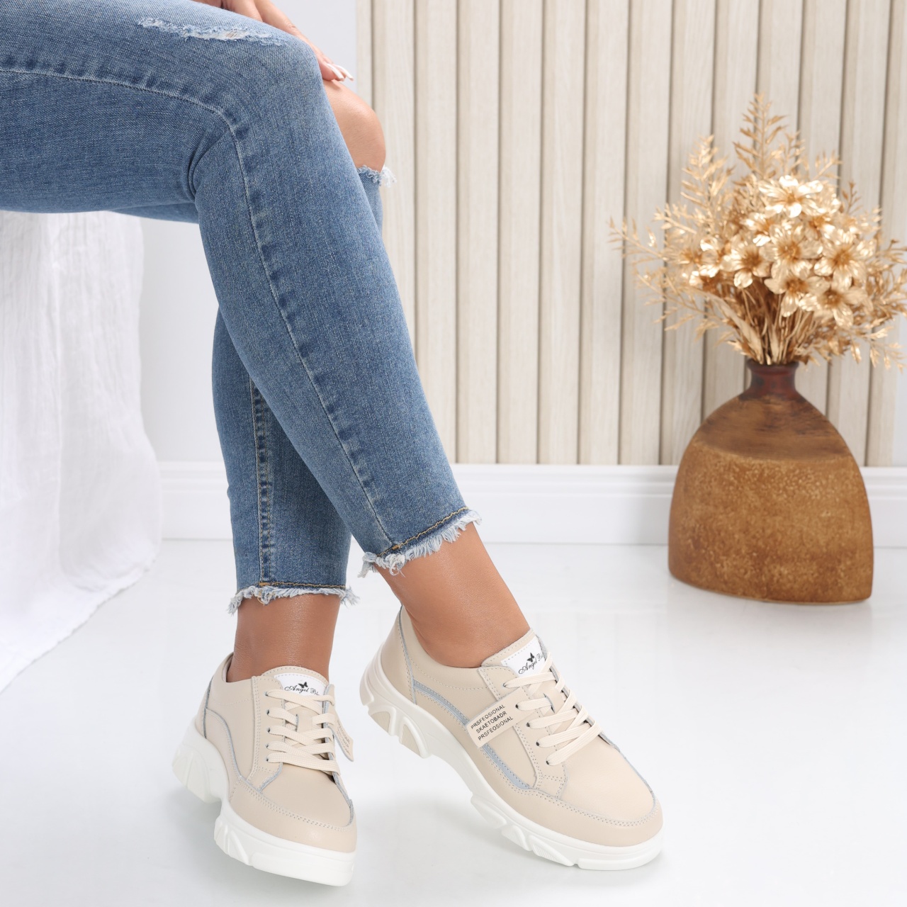 Pantofi dama casual Bej din Piele Naturala Mika - poza 1
