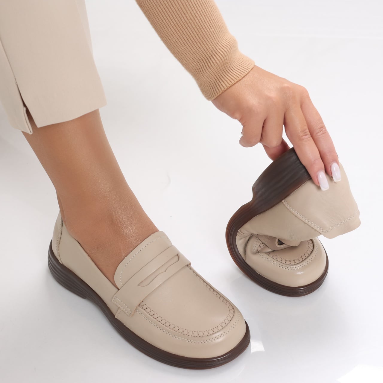 Pantofi dama casual Bej din Piele Naturala Sendiana - poza 2