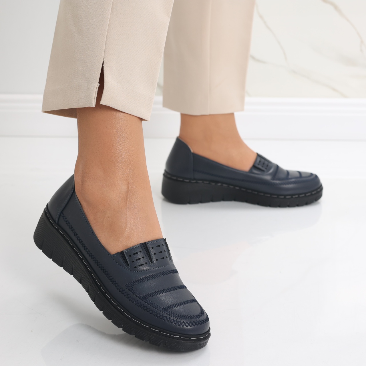 Pantofi dama casual Bleumarin din Piele Ecologica Keransa - poza 1