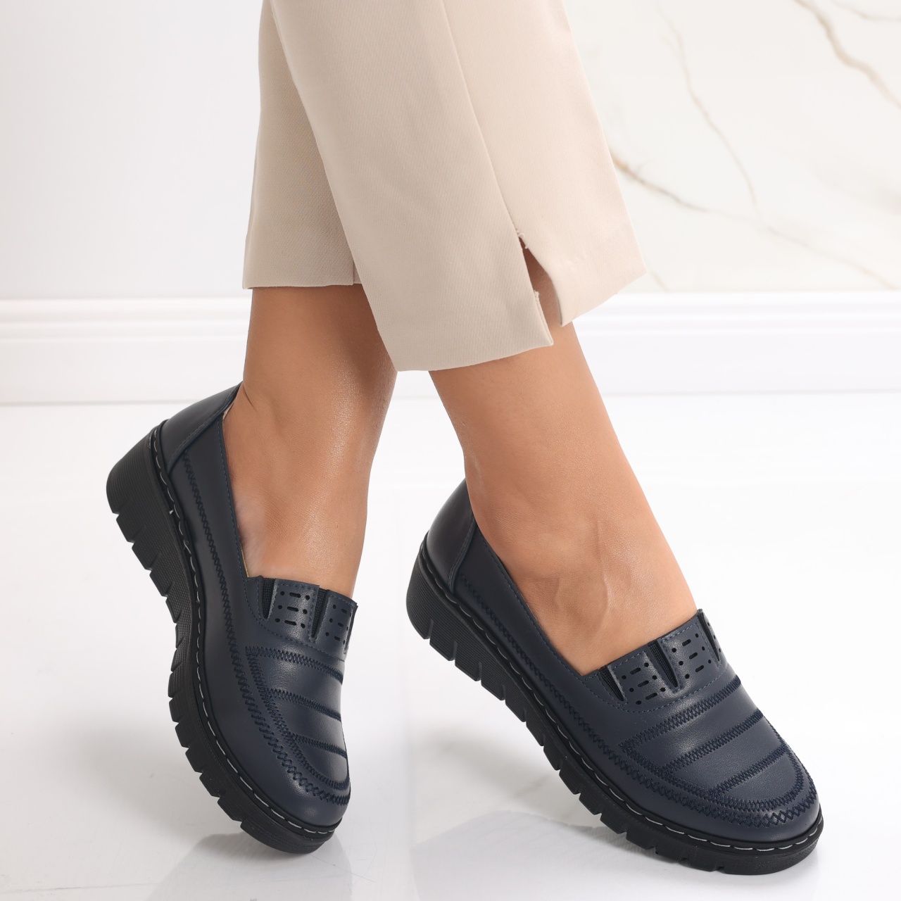 Pantofi dama casual Bleumarin din Piele Ecologica Keransa - poza 2