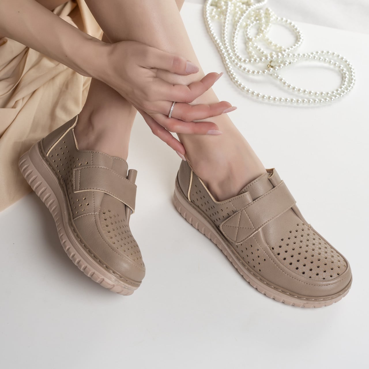 Pantofi dama casual kaki din piele ecologica tani - poza 1