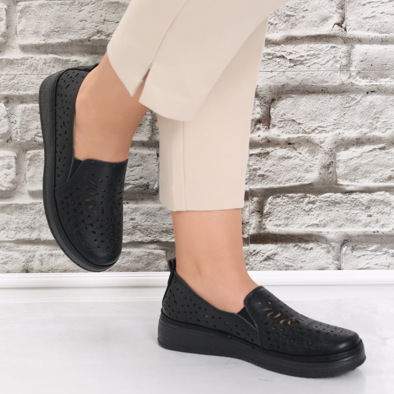 Pantofi dama casual Negri din Piele Ecologica Acona - poza 3