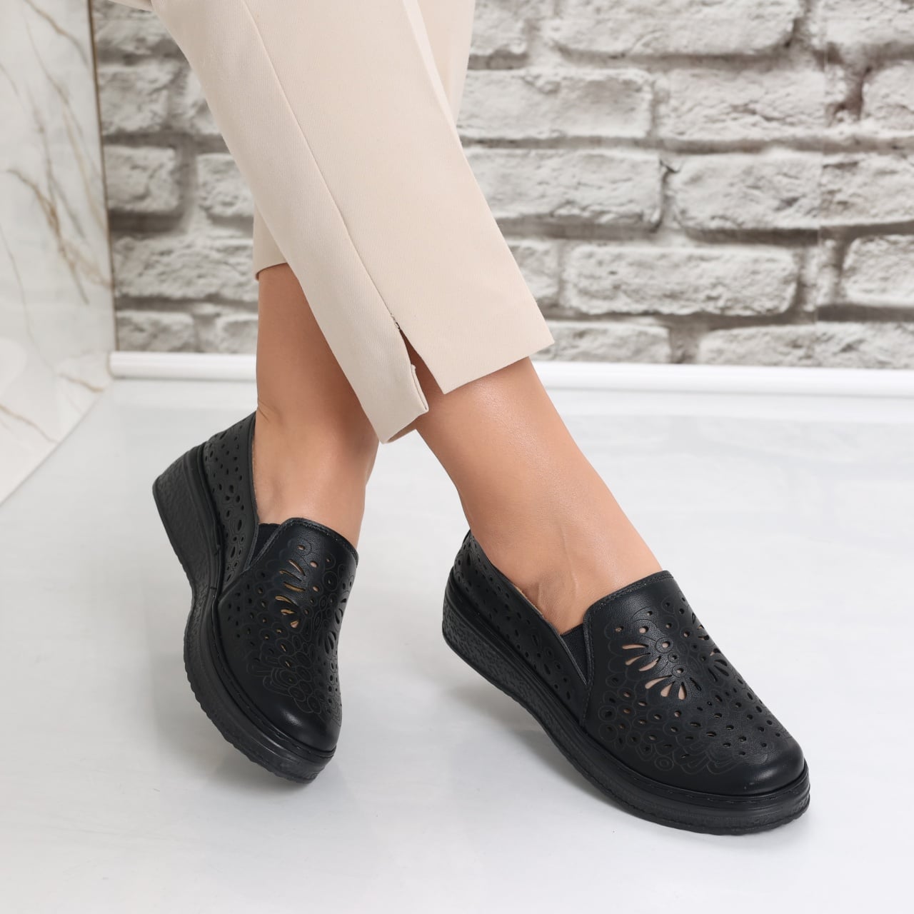 Pantofi dama casual Negri din Piele Ecologica Acona - poza 4