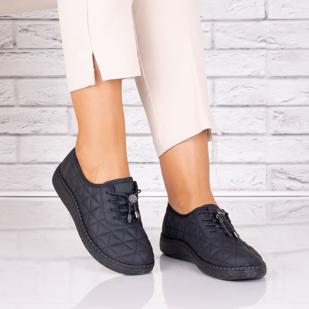 Pantofi dama casual Negri din Piele Ecologica Acuna - poza 1