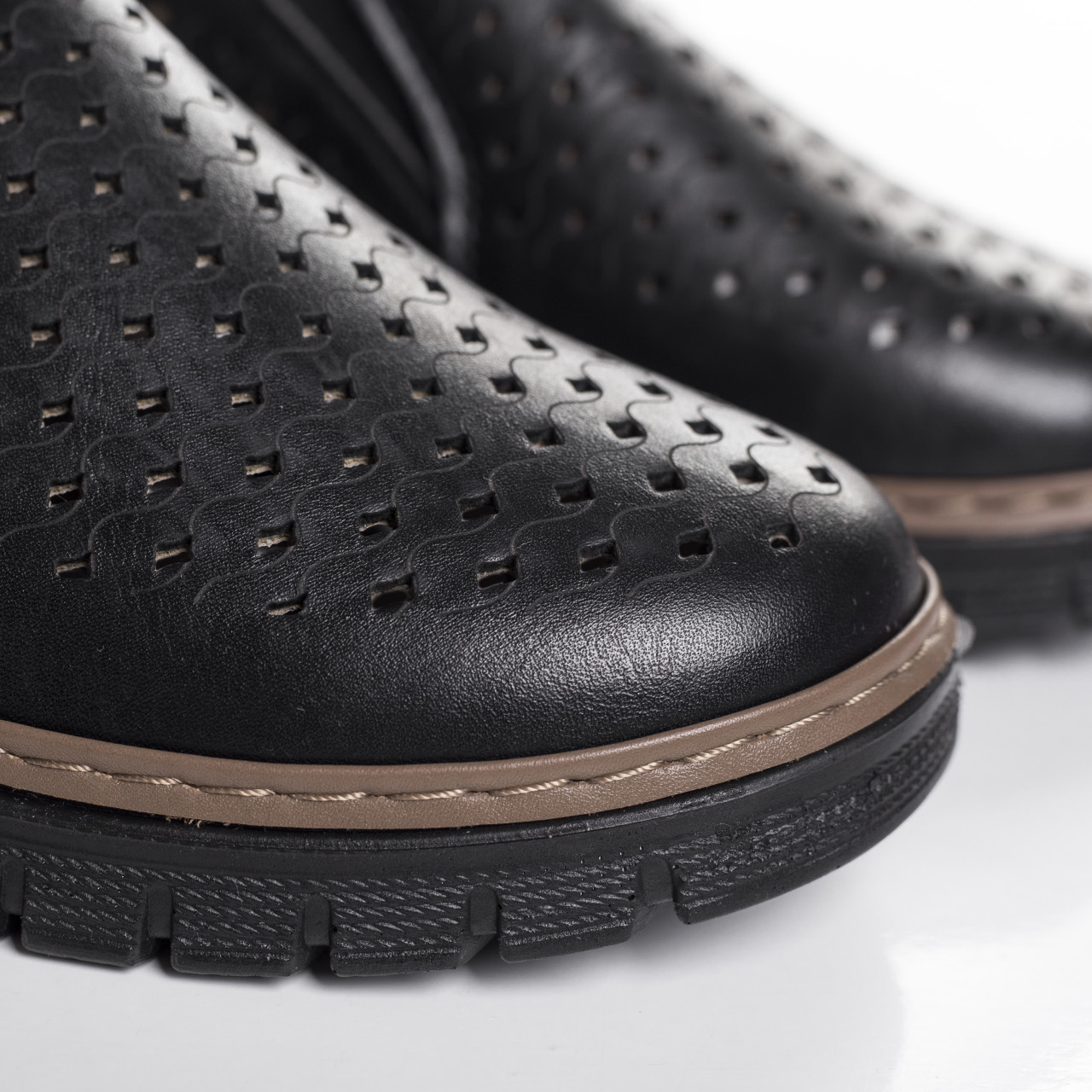 Pantofi dama casual negri din piele ecologica anda - poza 4