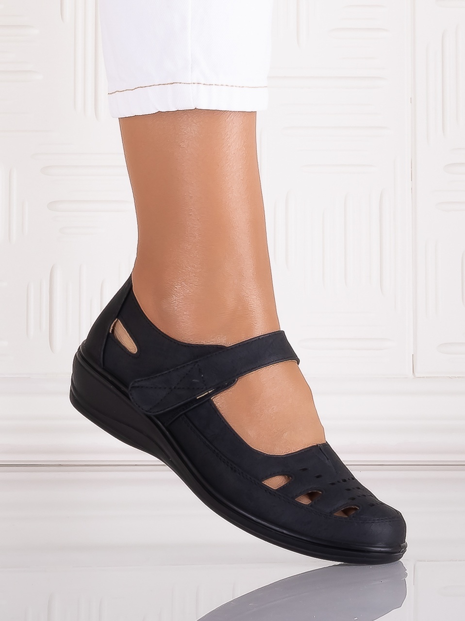 Pantofi dama casual Negri din Piele Ecologica Araua - poza 4