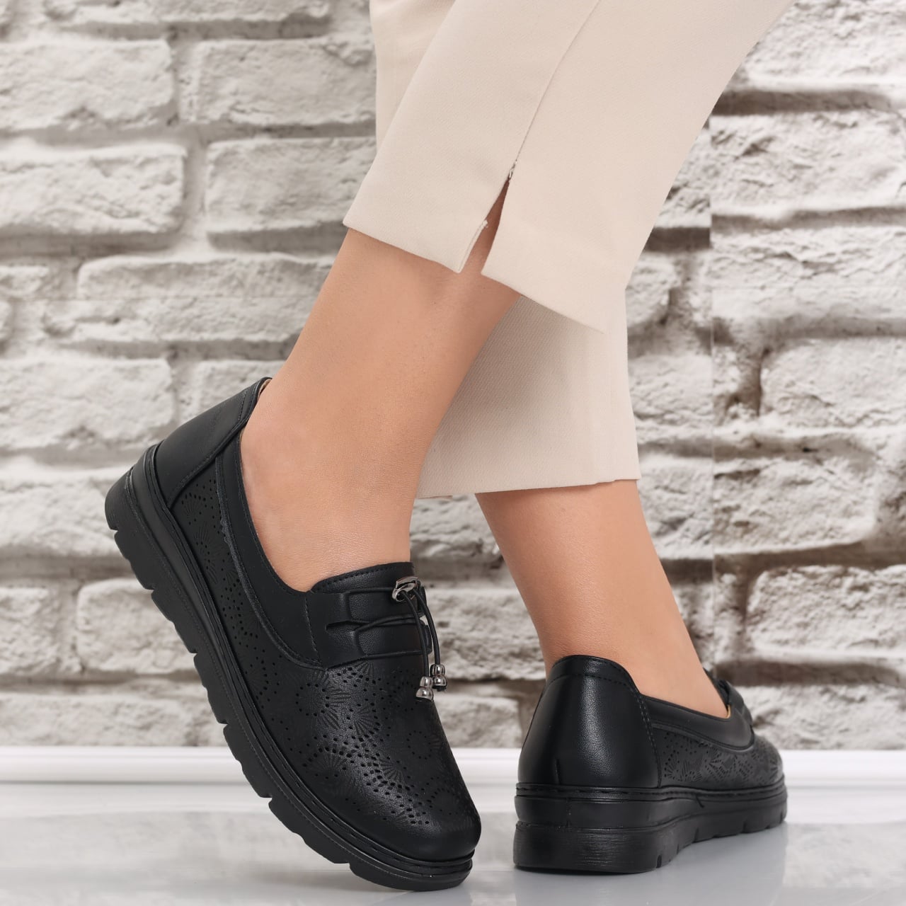 Pantofi dama casual Negri din Piele Ecologica Asnes - poza 1