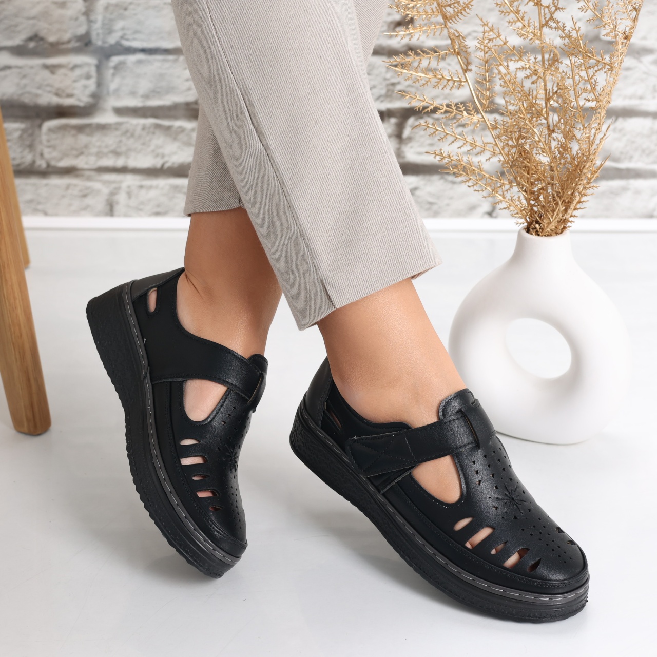 Pantofi dama casual Negri din Piele Ecologica Asreva - poza 3