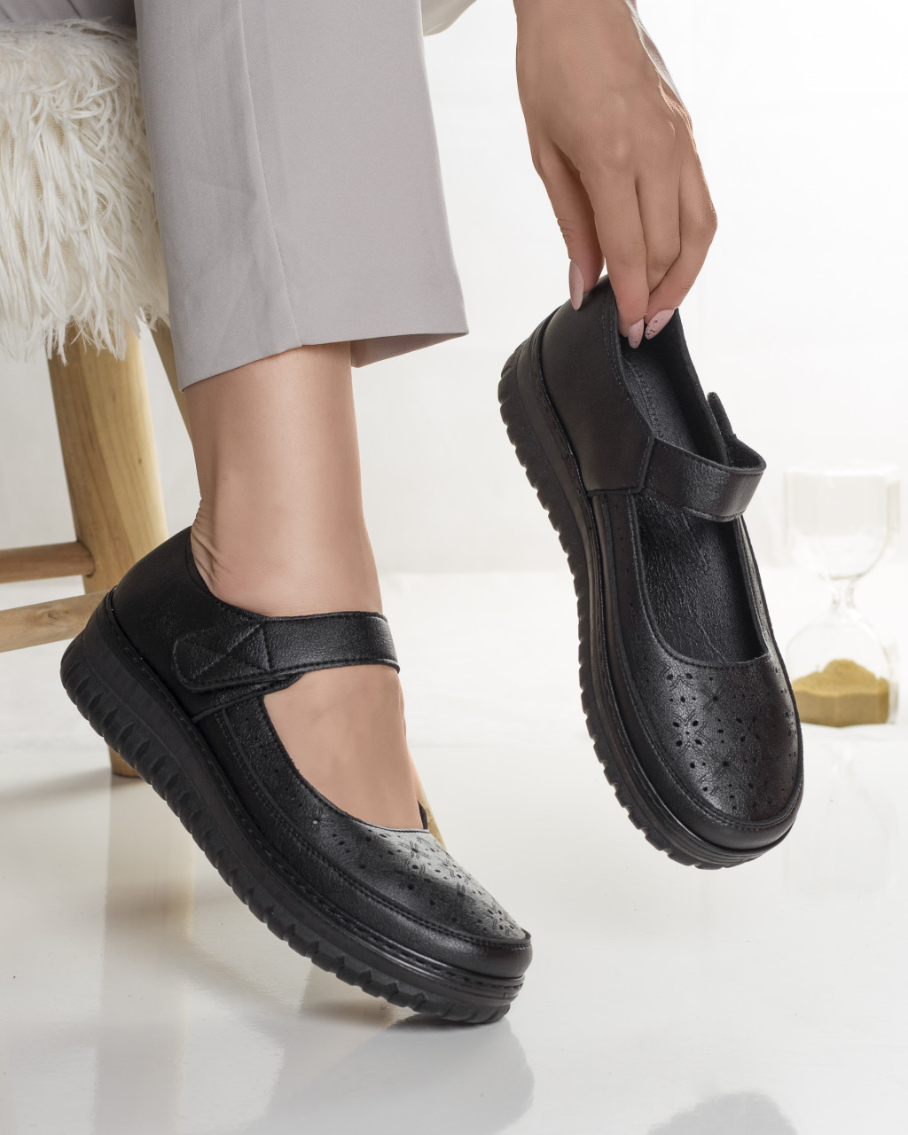 Pantofi dama casual negri din piele ecologica banvi - poza 3