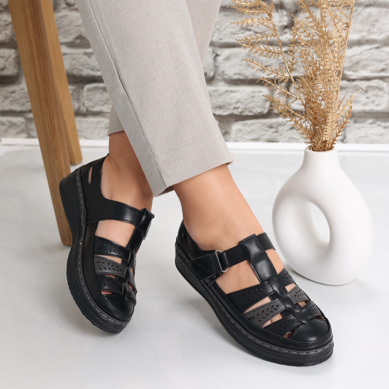 Pantofi dama casual Negri din Piele Ecologica Cataria - poza 2