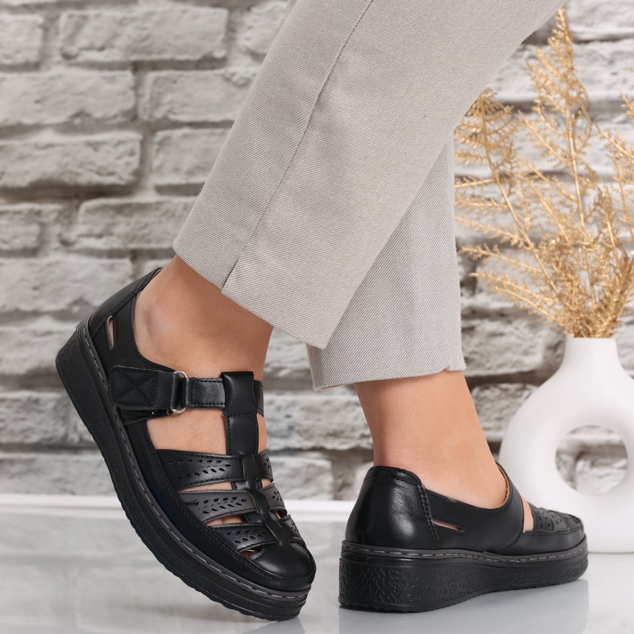 Pantofi dama casual Negri din Piele Ecologica Cataria - poza 3