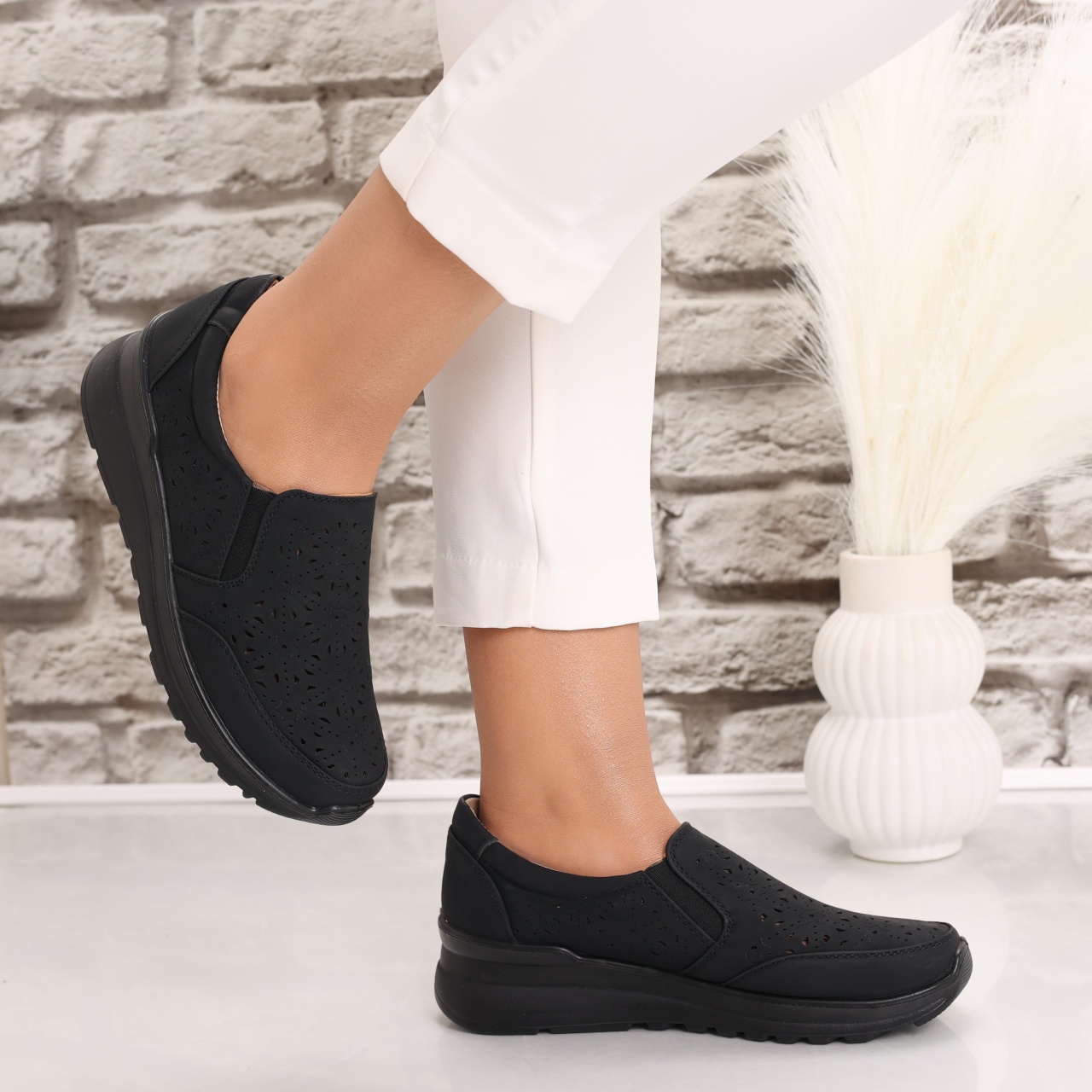Pantofi dama casual Negri din Piele Ecologica Corza - poza 4