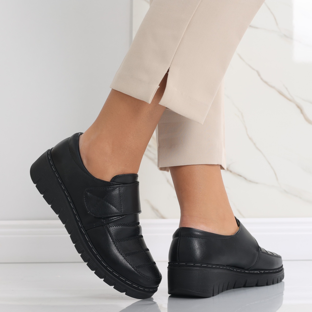 Pantofi dama casual Negri din Piele Ecologica Derana - poza 2